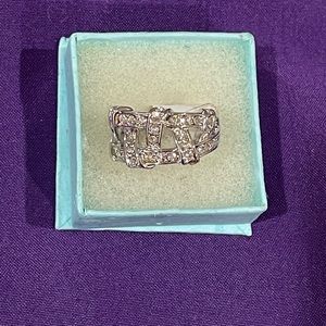 Women’s ring💍NWOT